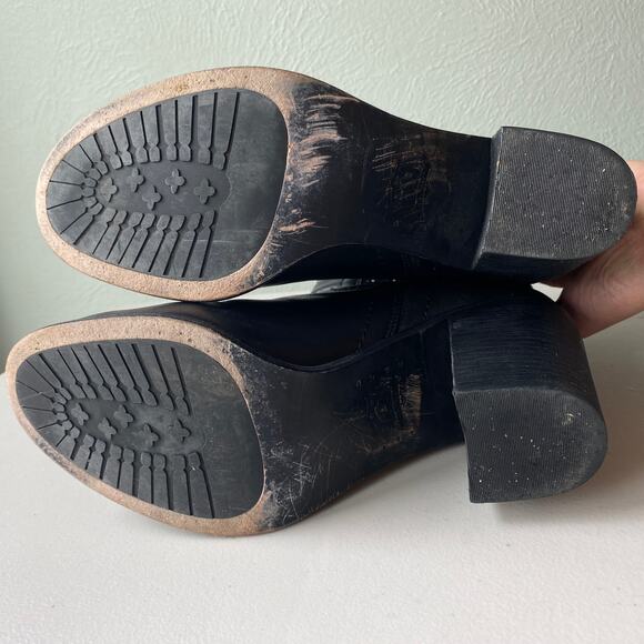 Trask Black Ankle Boots with Silver Eyelet Elastic Gores, Chunky Heel Womens 9.5 - Picture 9 of 13